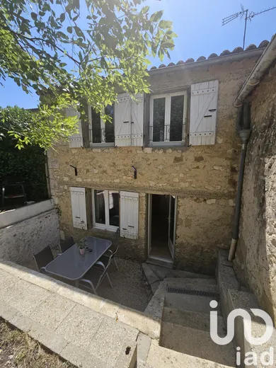 Townhouse at Ruelle-sur-Touvre (16600)