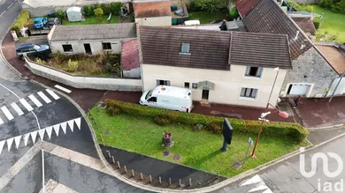 House at Monceaux (60940)