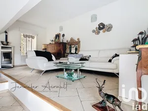 Maison traditionnelle à Vimpelles (77520)