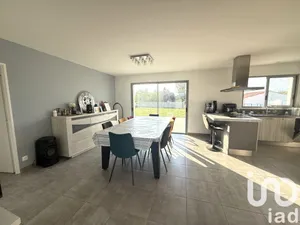 House at Ouzilly (86380)