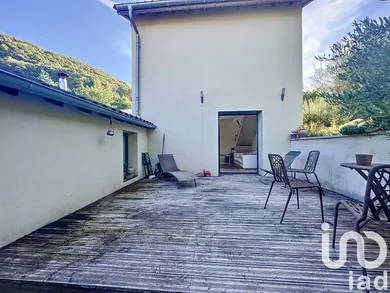 Maison traditionnelle à Saint-Romain-au-Mont-d'Or (69270)