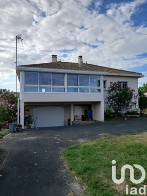 Maison traditionnelle à Dompierre-sur-Yon (85170)