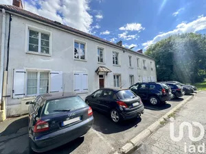 Apartment at Chamant (60300)