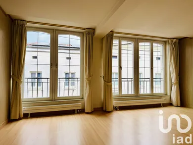 Duplex at Rustroff (57480)