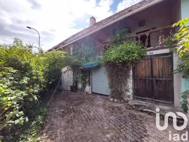 Maison à Saint-Eusèbe (71210)