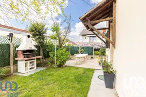 Maison traditionnelle à Chilly-Mazarin (91380)