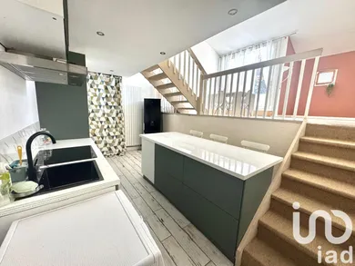 Apartment in Évry (91000)