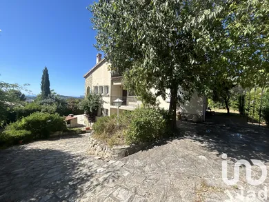 Maison traditionnelle à Toulon (83100)