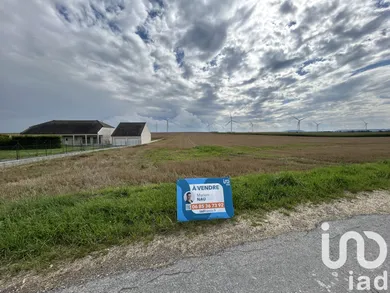 Building plot at Vélye (51130)