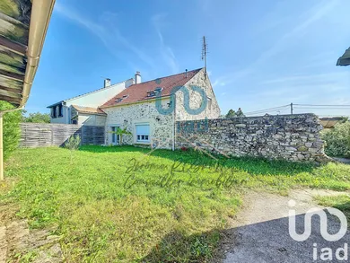 House at Boissy-Fresnoy (60440)