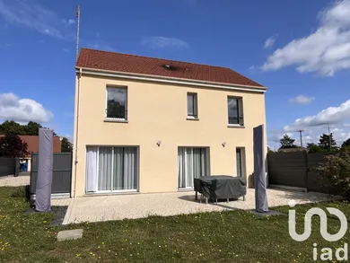 Detached house at Saint-Léger-aux-Bois (60170)