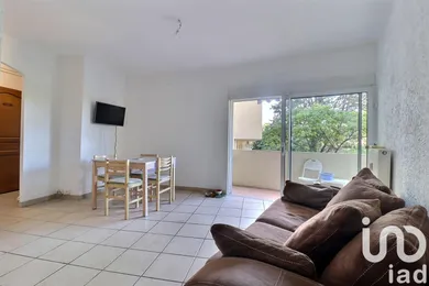 Appartement à Toulon (83100)
