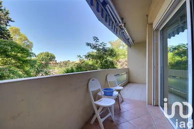 Apartment in Toulon (83100)