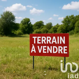 Land at Peret (34800)