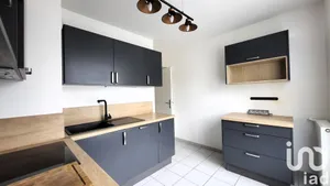 Apartment at Gennevilliers (92230)