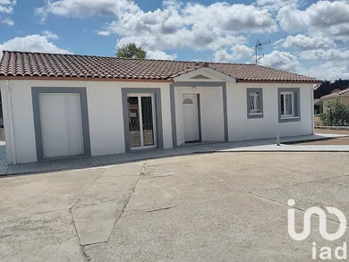 Maison de ville à Saint-Denis-de-Pile (33910)