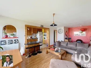 Apartment in Thiais (94320)
