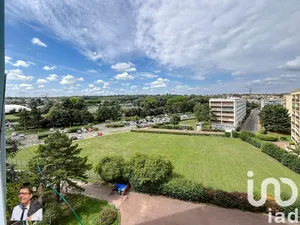 Apartment at Thiais (94320)
