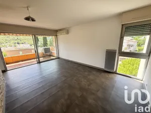 Appartement à Les Vans (07140)