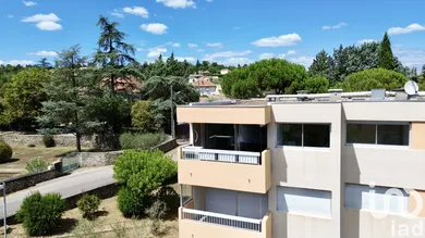 Appartement à Les Vans (07140)