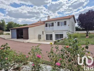 Maison à Romagne (86700)