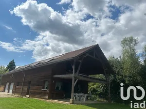 Village house at Maraye-en-Othe (10160)