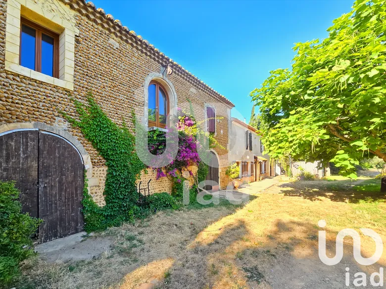 Maison 10 pièces 252 m² · à Arles · 252 m² · 590 000 €