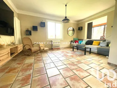 Maison à beausset (83330)