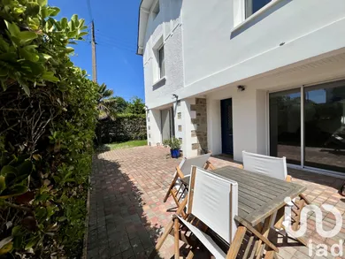 Townhouse at Saint-Malo (35400)