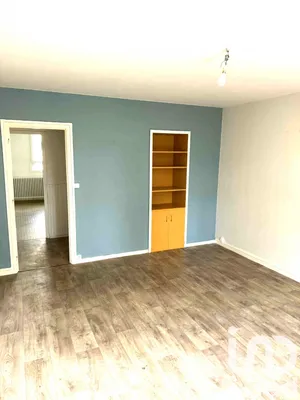 Apartment in Saint-André-les-Vergers (10120)