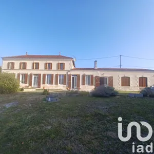 Maison à Val-de-Livenne (33860)
