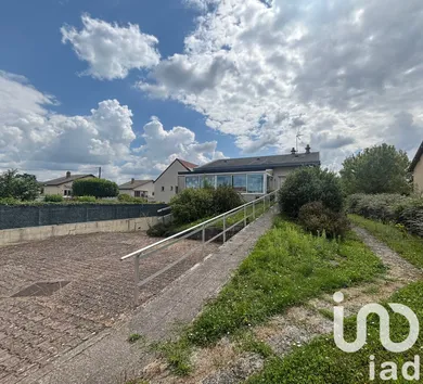 House at Gray-la-Ville (70100)