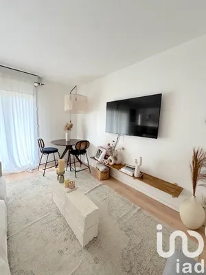 Apartment at Asnières-sur-Seine (92600)