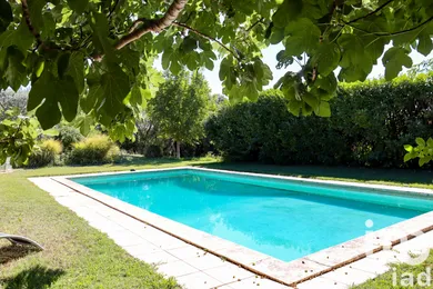 Maison d'architecte à Carpentras (84200)