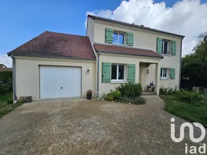 Maison traditionnelle à Thomery (77810)