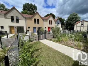 House at La Queue-en-Brie (94510)