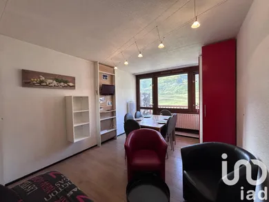 Appartement à LA MONGIE (65200)