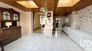 Townhouse at Templemars (59175)