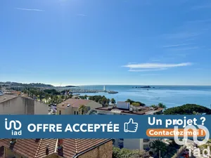 Apartment at Saint-Raphaël (83700)