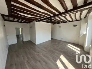 Apartment at Beaumont-sur-Oise (95260)