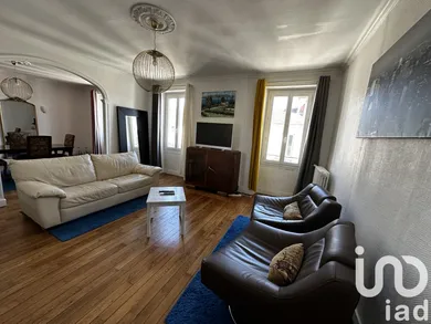 Appartement à Fontainebleau (77300)