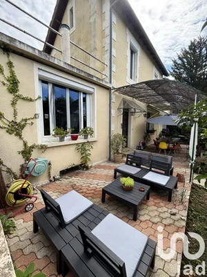 Maison traditionnelle à Le Bugue (24260)