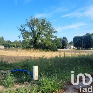 Terrain à bâtir à SAINT PIERRE D'EYRAUD (24130)
