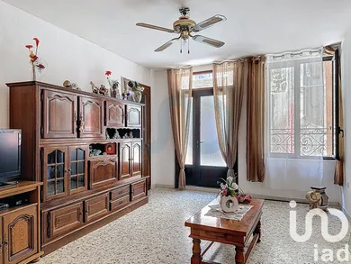 Townhouse in Montfrin (30490)