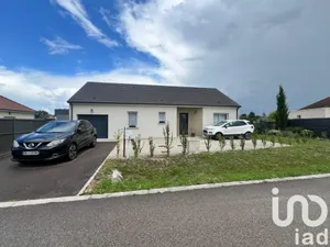 House at La Rivière-de-Corps (10440)