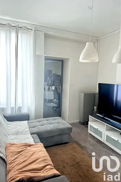 Apartment at Reims (51100)