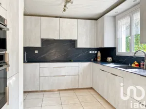 Townhouse at Saint-Seurin-sur-l'Isle (33660)