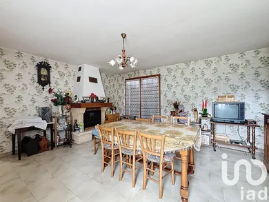 House in Vaumas (03220)