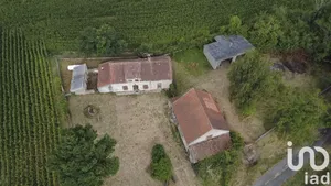 Maison de campagne à Dompierre-sur-Besbre (03290)