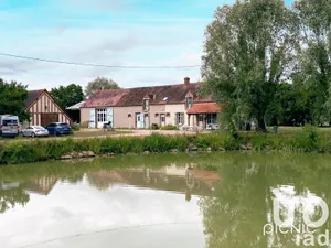 House at Courtemaux (45320)